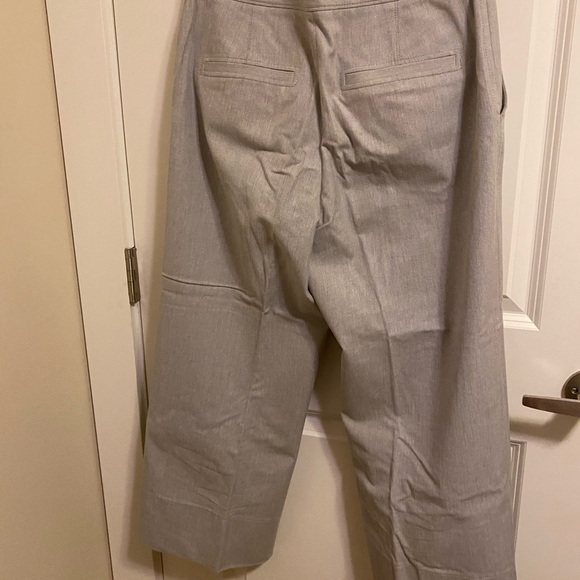 Club Monaco Grey Wide Leg Cropped Trouser - Picture 2 of 3